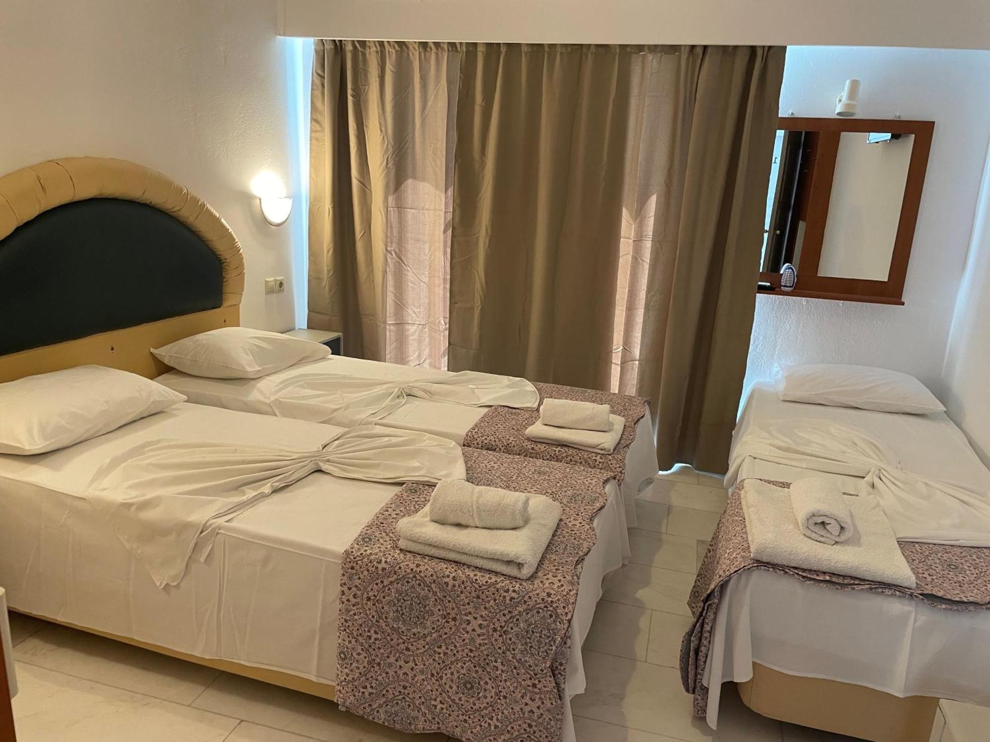 Hotel Kourkoumelata 아르고스톨리온 외부 사진