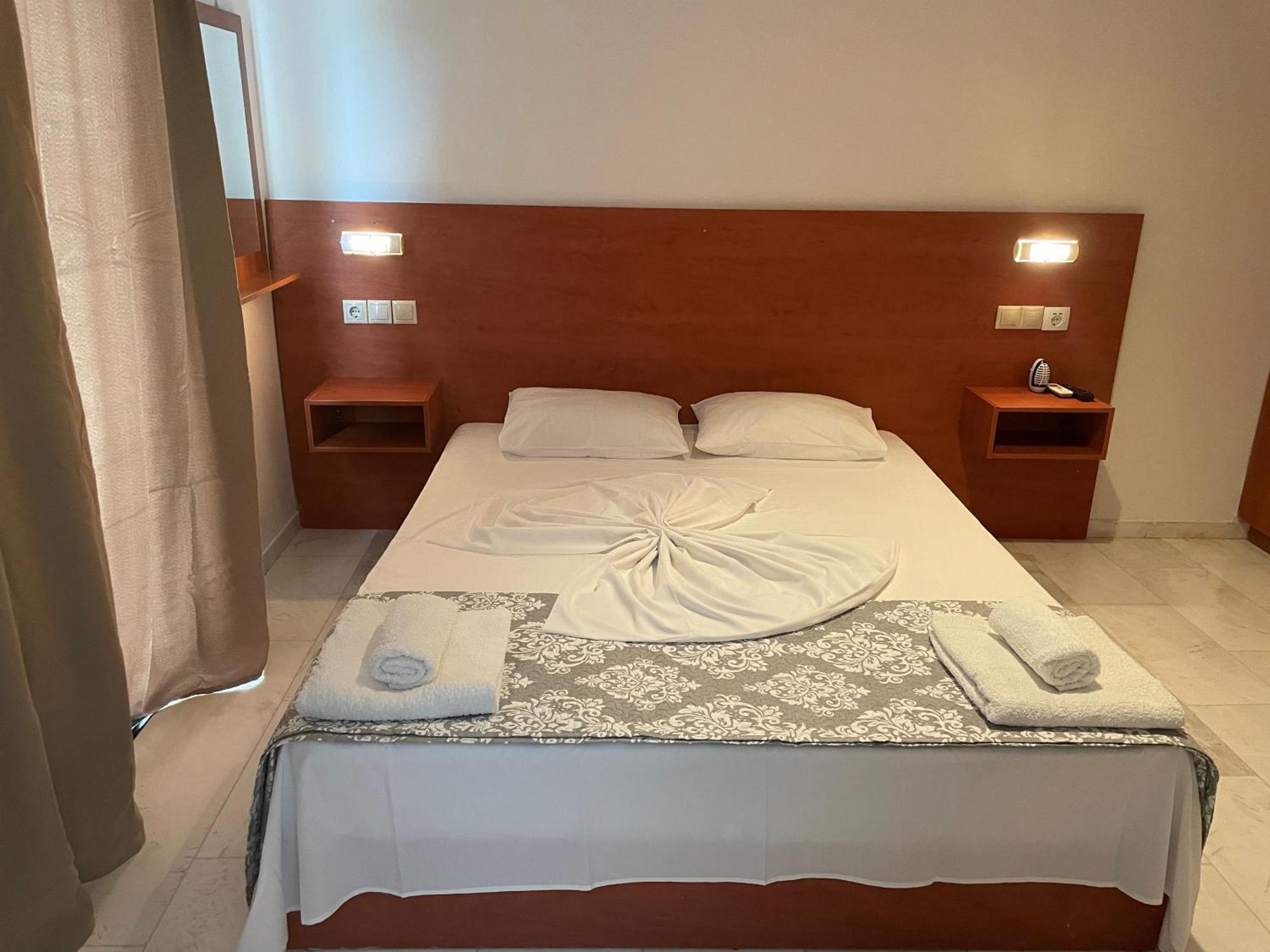 Hotel Kourkoumelata 아르고스톨리온 외부 사진