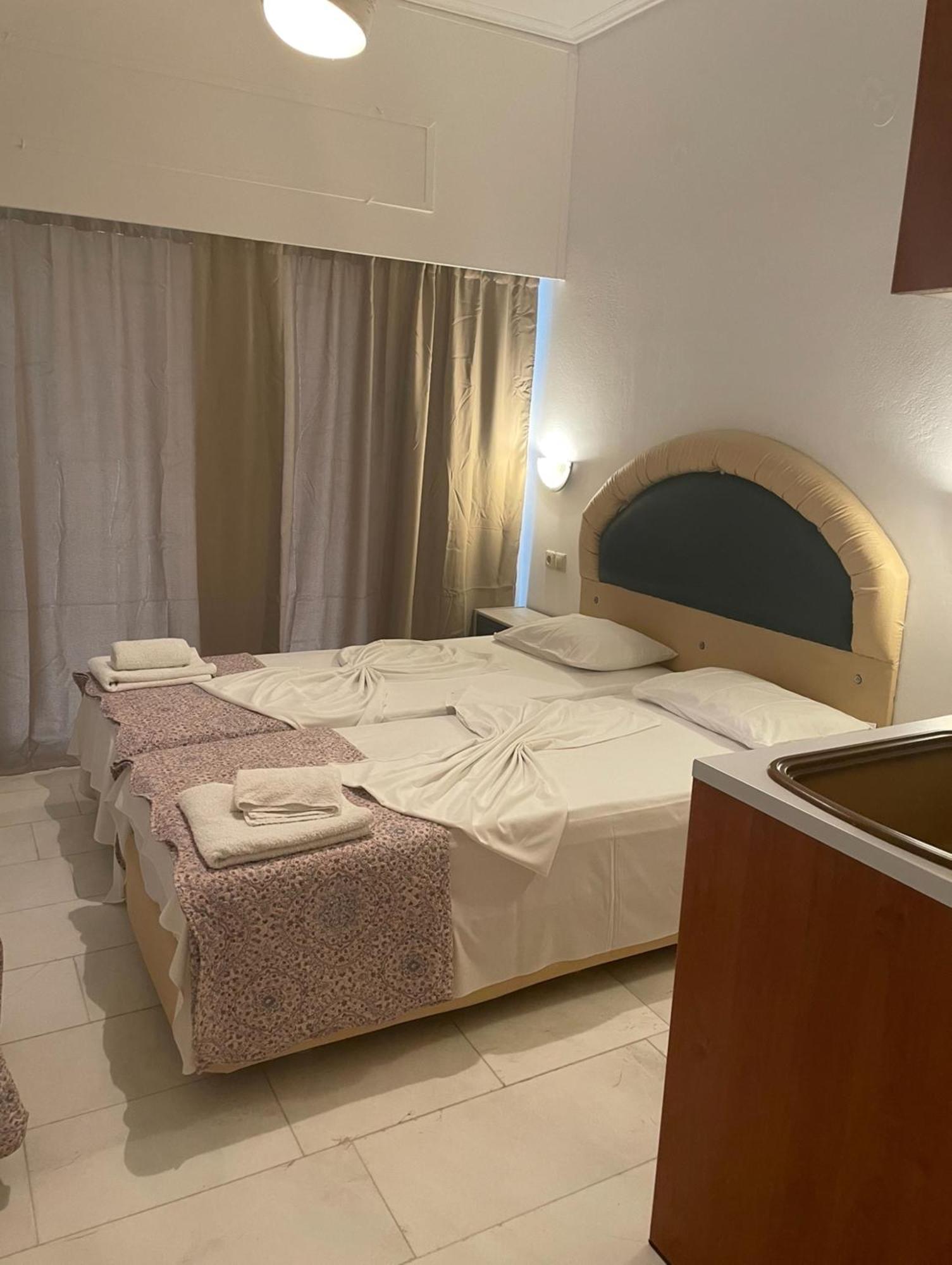 Hotel Kourkoumelata 아르고스톨리온 외부 사진